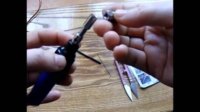 DealExtreme - Electronics DIY Gas Soldering Iron from DX.com смотреть онлайн