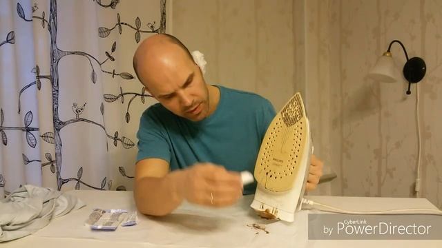 Как очистить утюг карандашом. смотреть онлайн