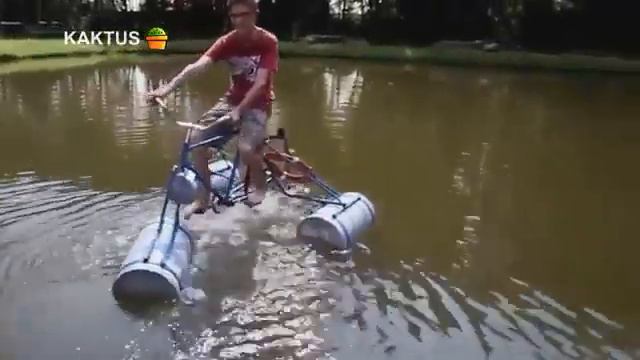 УДИВИТЕЛЬНЫЕ САМОДЕЛЬНЫЕ ТРАНСПОРТНЫЕ СРЕДСТВА КТО НА ЧЕМ смотреть онлайн