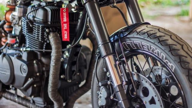 Honda CB400 Cafe Racer смотреть онлайн