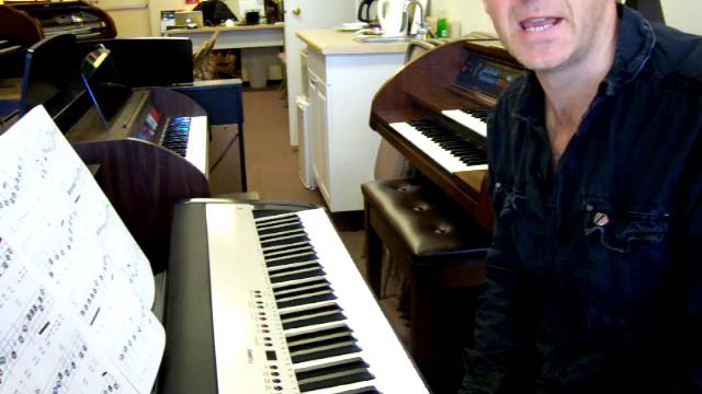 Lowrey EZP-3 Digital Piano смотреть онлайн