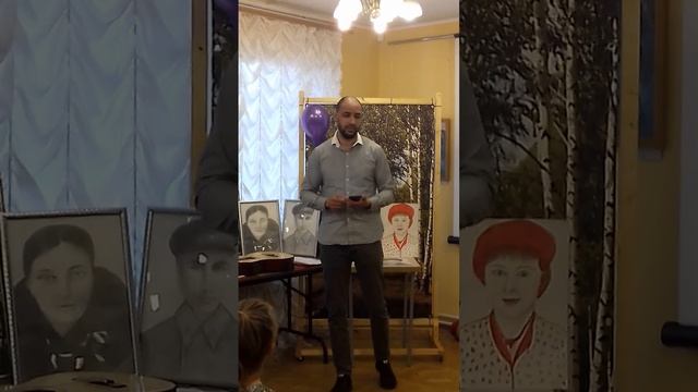 «Обнимая небо» Автор слов: Н. Добронравов. Композитор: А. Пахмутова. Поёт Антонио Нето.