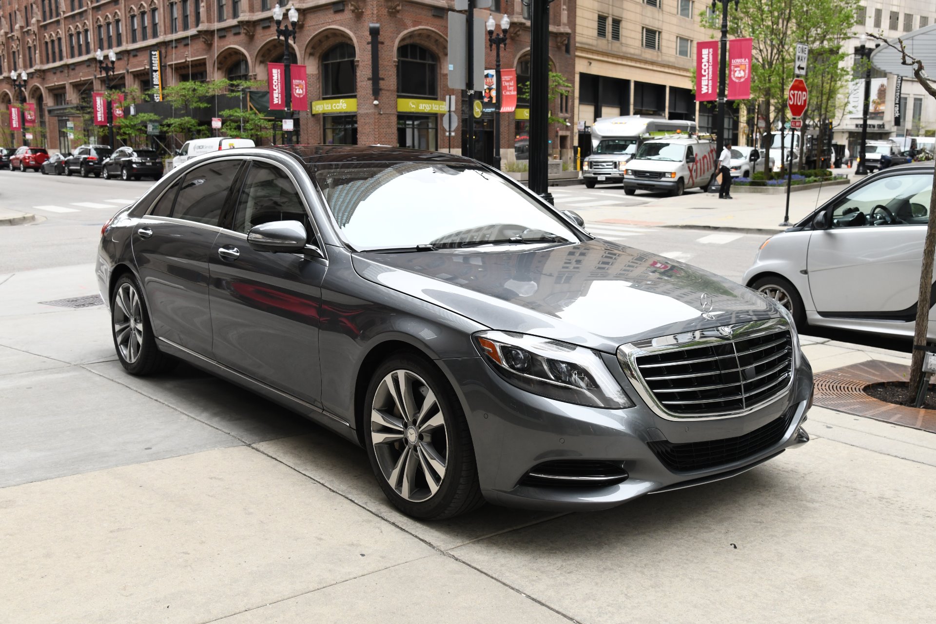 Mercedes S-Class  2022 года