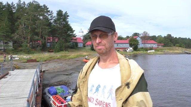 Онега - Кий остров. Осмотр теплохода "Заря 340-Р", прогулка по острову. смотреть онлайн