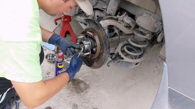 Replacing the Brake Pads, Rotors, & Rear Wheel Hub & Bearings on My 2009 Murano смотреть онлайн