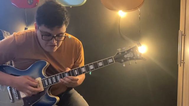 Toto - I won't Hold You Back | Guitar Solo Cover | Dangelico Boardwalk P90S смотреть онлайн
