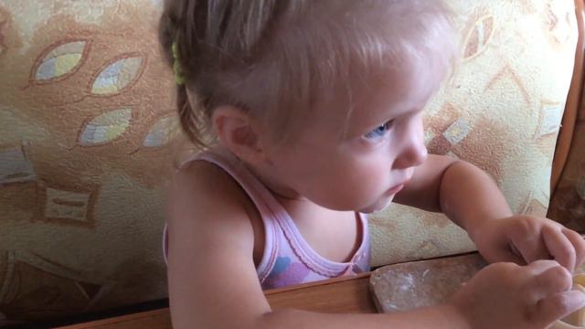 Василиса Юный Блогер -манты смотреть онлайн