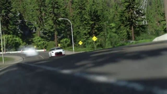 Nissan GT-R Nismo резвится на просторах Канады