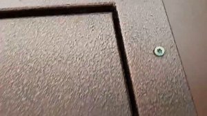 Провисла металлическая дверь зимой. Что делать?