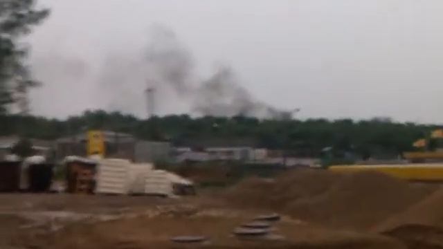 После удара молнии 30.06.2011 18:38 смотреть онлайн