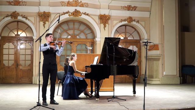 E. Elgar - "Salut d'Amour" смотреть онлайн