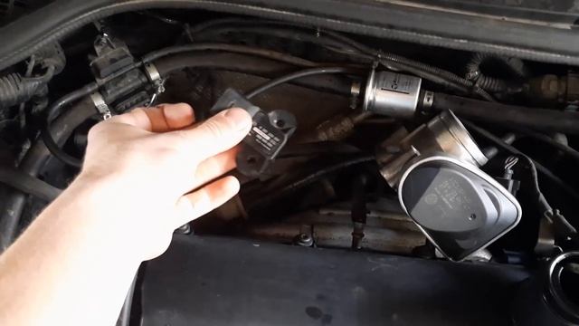 Замена мембраны впускного колектора 1.6 BSE BSF смотреть онлайн