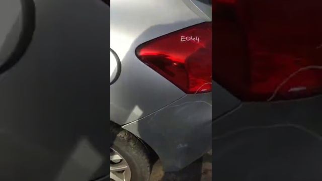 E44 Toyota Auris 2008, 1.4, бензин, МКПП смотреть онлайн