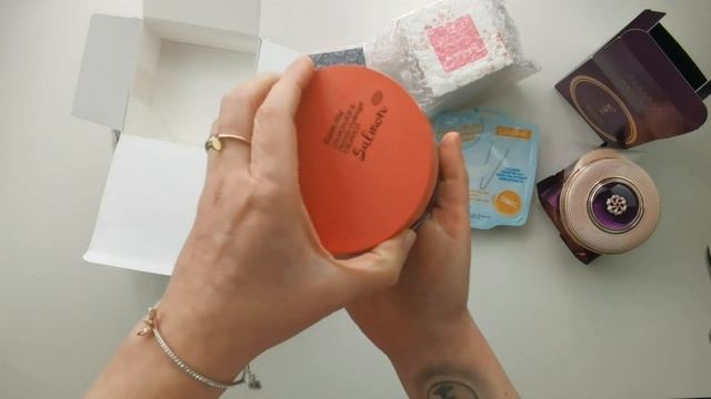 РАСПАКОВКА КОРЕЙСКОЙ КОСМЕТИКИ. THE FACE SHOP Yehwadam, SULWHASOO и другая косметика. смотреть онлайн