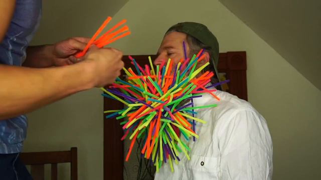 250 PIPE CLEANERS IN HIS BEARD - CHALLENGE (TIME LAPSE VERSION) смотреть онлайн