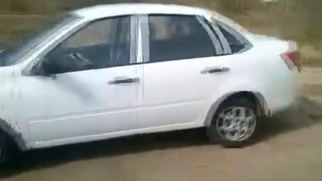 Lada Granta после года эксплуатации Плюсы и минусы смотреть онлайн