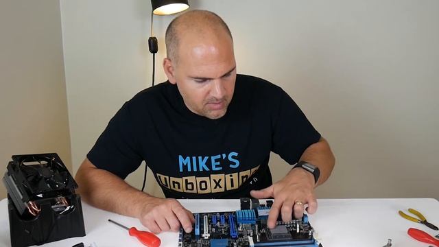 Cooler Master Hyper 212 EVO AM3+ Installation Also For AM2 AM3 смотреть онлайн