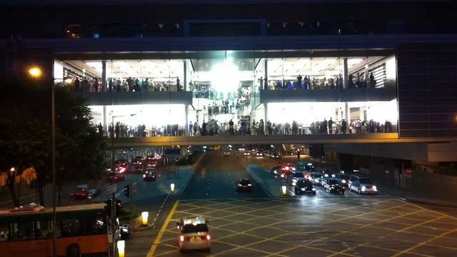 Apple Store Hong Kong Timelapse смотреть онлайн