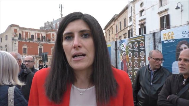 Chiara Appendino a Casamassima per le elezioni comunali 2023 (intervista, 9 maggio 2023) смотреть онлайн