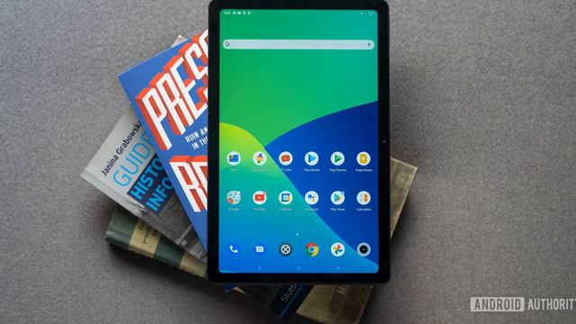 Realme Pad Review Impressive Design and Excellent Built Quality смотреть онлайн