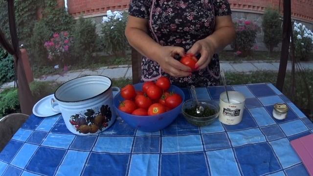 ПОМИДОРЫ ФАРШИРОВАННЫЕ МАЛОСОЛЬНЫЕ без уксуса. смотреть онлайн
