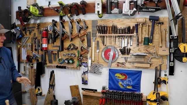 2020 One Car Garage Small Workshop or Woodshop Tour - 7 Principals of Layout and Organization смотреть онлайн