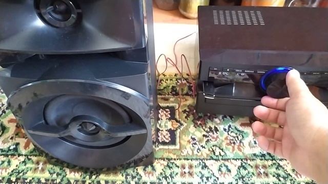 Panasonic SC-UX100 смотреть онлайн