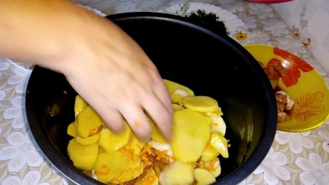 КАРТОШЕЧКА С МЯСОМ В МУЛЬТИВАРКЕ смотреть онлайн