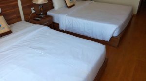 Отель Sky Beach в Нячанге - Еда, бассейн, территория, номер - Подробный обзор