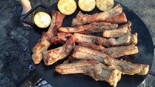 Жареные рёбрышки на сковороде садж. смотреть онлайн
