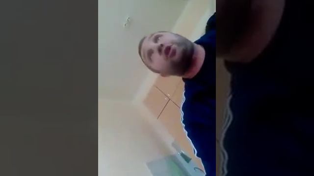 Локоть близко а не укусишь. Камера включена на все смотреть онлайн