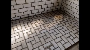 Тротуарная плитка на веранде.