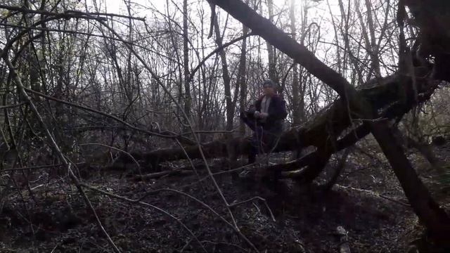 ЗЕМЛЯНКУ СПАЛИЛИ ЛЕСНИКИ С ПОЛИЦИЕЙ!!? УКРАЛИ ВСЕ ИНСТРУМЕНТЫ!!( смотреть онлайн