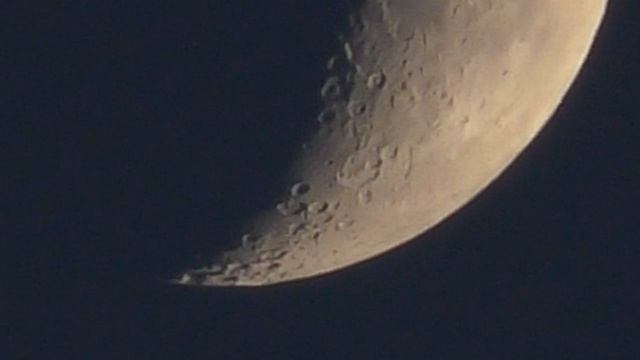 Съёмка Луны на камеру Panasonic HC-VXF990 [4K UHD] смотреть онлайн