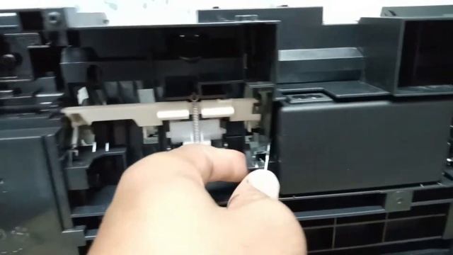 Como Retirar o cambiar fuente de Impresora Epson смотреть онлайн