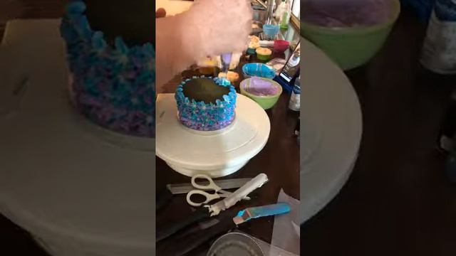 Hydrangea Cake смотреть онлайн