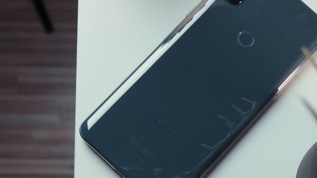 Xiaomi Mi Mix 3 - Pierwsze wrażenia смотреть онлайн