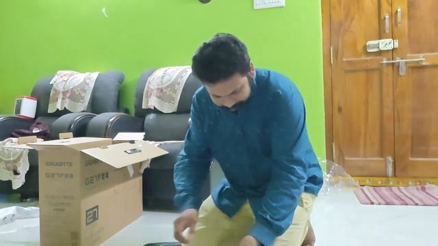GIGABYTE G27F Gaming monitor unboxing смотреть онлайн