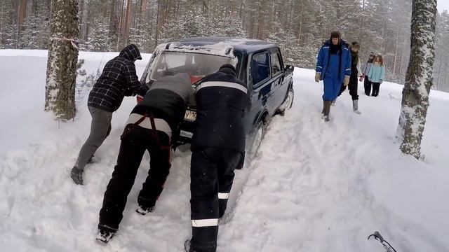 Выходные в Карелии. Катание на бешеной ватрушке. смотреть онлайн