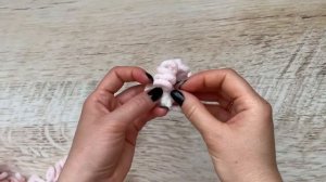 Цветочек из Alize Puffy fine. Цветок для кардигана. Цветок для повязки. Вязание руками