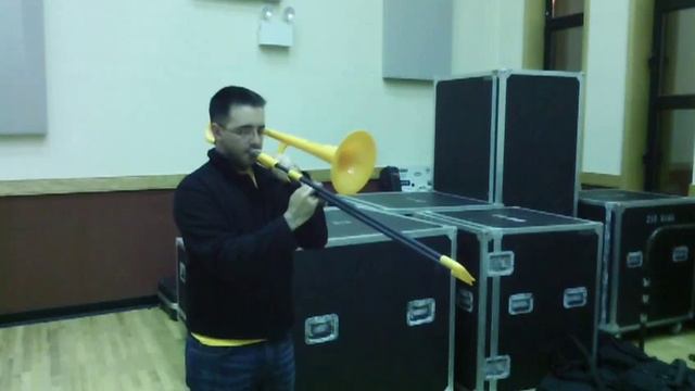 Pbone - Polka Dots and Moonbeams - Plastic Trombone! смотреть онлайн