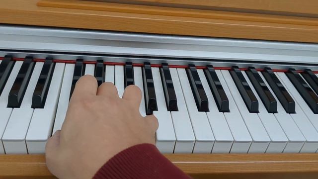 Yamaha Arius YDP-131c digital piano and stool in light oak/ cherry wood colour stock number 22309 смотреть онлайн
