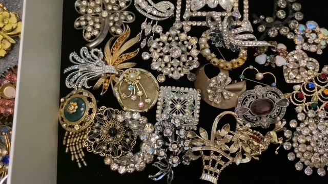 71. Часть 2. Лом!!! Винтажные броши!!!