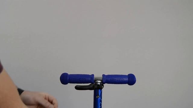 Детский самокат Mini Micro Deluxe Blue | Распаковка | Обзор | Unboxing | Review смотреть онлайн