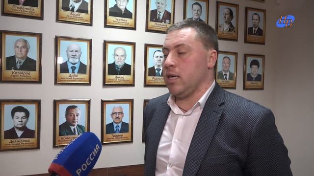 Встреча с молодежью в администрации района. смотреть онлайн