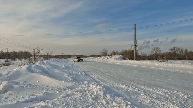 STREET DRIFT по деревенски =D Заднеприводная НИВА в деле, на всесезонке))) Делаем с друзьями дрефт! смотреть онлайн