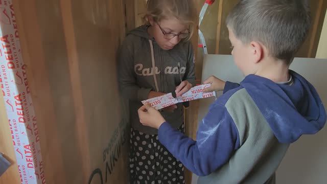 Канадская семья в НН.. NO WORDS CAN DESCRIBE IT смотреть онлайн