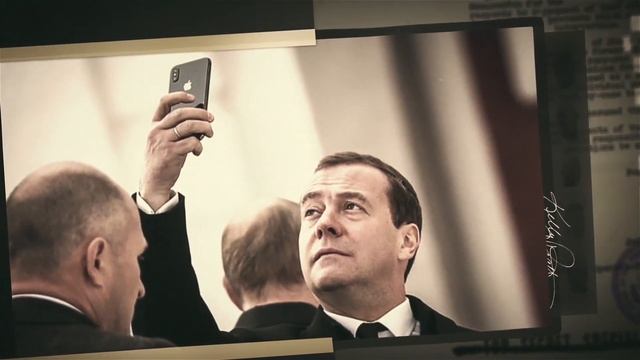 Новейшая история тайн: Медведев - путешественник во времени! смотреть онлайн