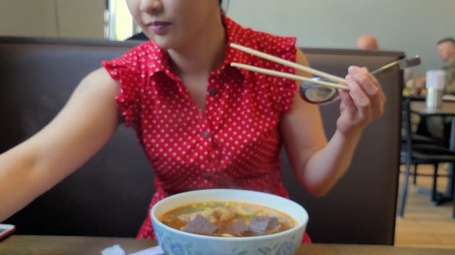 Khmer Vlog|| My Wife got a 2nd dose of Moderna. смотреть онлайн