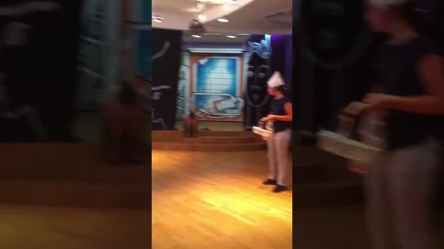 Театр-студия школы Сотрудничества этюд "в лесу" смотреть онлайн
